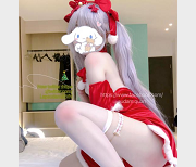 喜欢打扑克的合法萌妹《Lepaudam》圣诞快乐合集