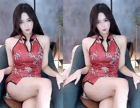 虎牙妖娆妩媚极品女神《石瑶》万元定制旗袍