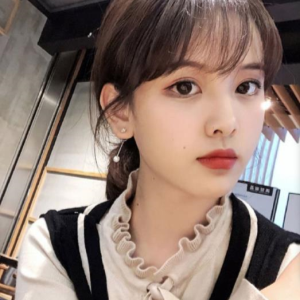 快手高颜值劲爆可爱女神（网红小妹）有尺度完整私拍合集