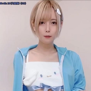 pp传媒的整容最成功的伪娘（秋月真凌）+，高质量女装穿搭，谁能看出他是男儿身？+[8V+741M]