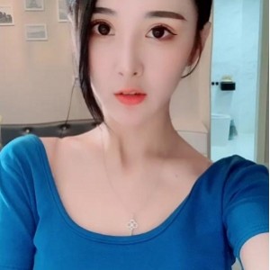 抖音热门美女KIKI的精彩作品，让你欲罢不能！