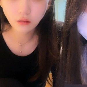 网红女主播热舞，小石头舞技热血沸腾