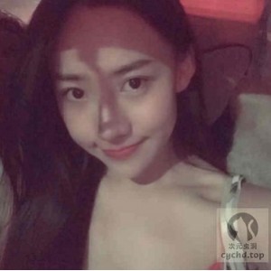 高颜值少女草莓合集