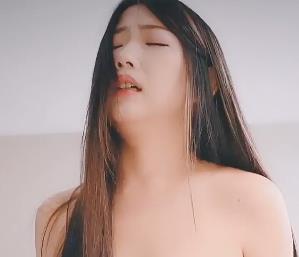 JVID嫩模肉包新作