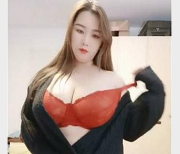 高颜值主播的丰满肉感合集