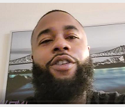 高颜值华裔少妇在卧室中与黑人大胡子哥演绎给力剧情