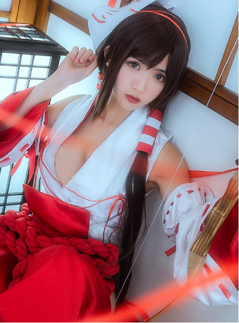 Cosplay高清Mirror魔镜最新套图1V未知G，精美角色扮演