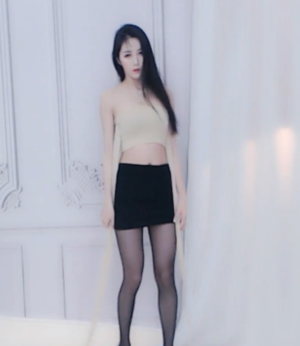 熊猫直播车老板超强合集179V21.5G，成名之战漏内骆驼趾