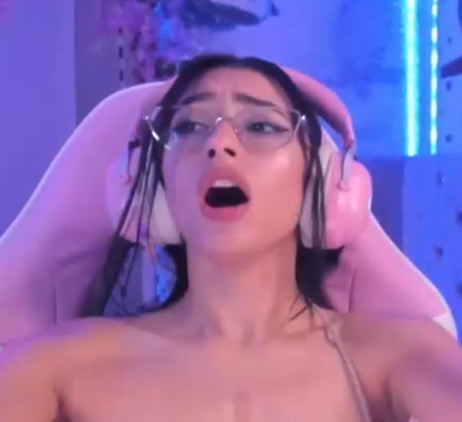 CBSP瓦罗兰特旧资源合集2V1.8G，风靡全球的精彩自拍与GIF图