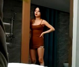 优质会所小姐姐自拍合集1V294M，时长31分，体验绝佳！