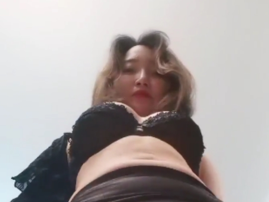 百度妖娆姐姐29部精彩合集43.4G，收藏必看