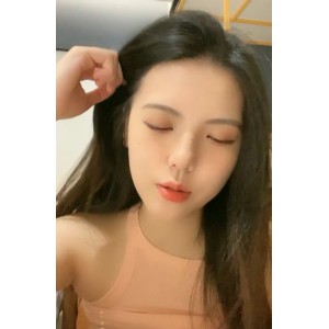 微信小辰吾妮学生妹直播聊天节目合集60部6.9G，尺度较小，按需下载