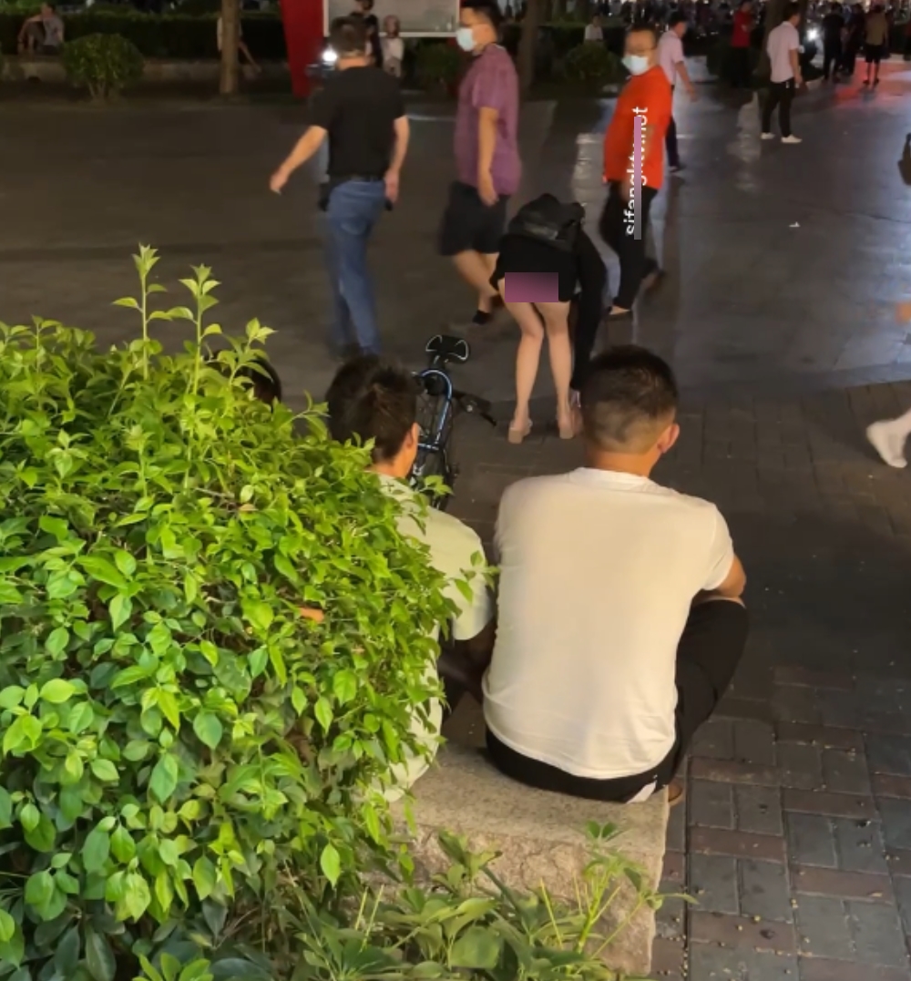 推特娜娜热舞合集41部2.1G顶级展示