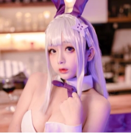 推特日奈娇超火辣COS合集1部15G