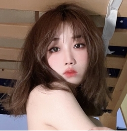 精选希希反差私拍视图合集推特1部50G太诱人