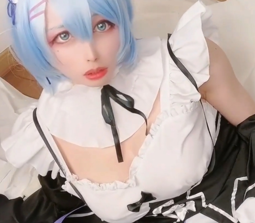 推特momo伪娘cosplayer性感视频合集30v1.3G超火辣