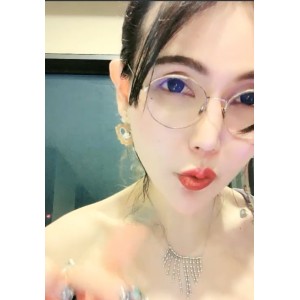 丰满水悦OnlyFans劲爆直播合集15部30.9G