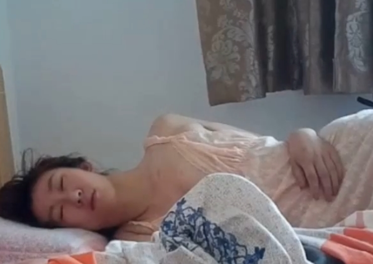 DQL董庆拉绝版高清资源12V13.3G新作