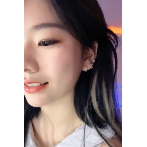 琪琪52V热舞福利定制5.1G半糖超诱人