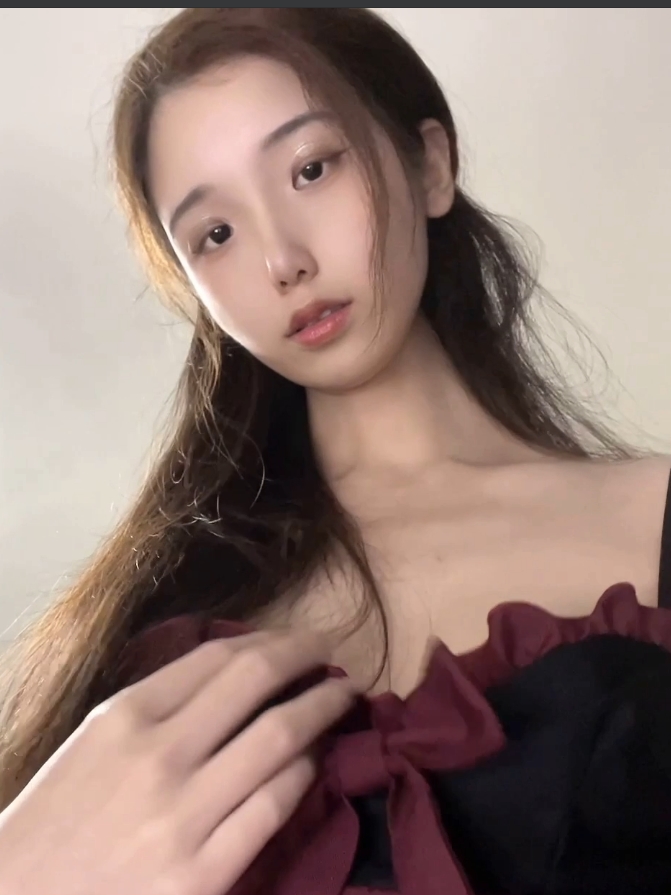 果冻小姐超反差珍藏9部222M网友直呼顶不住