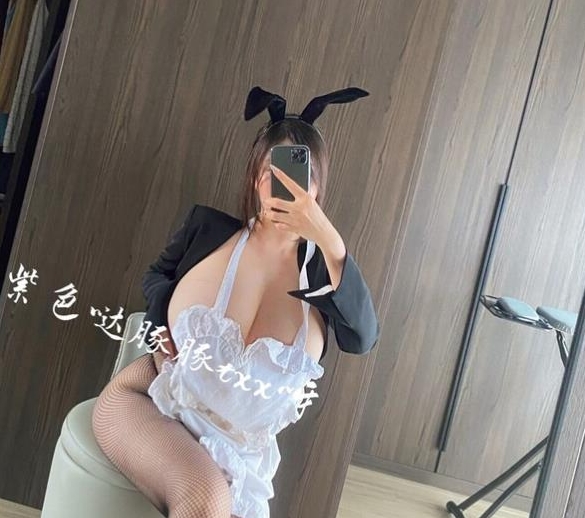 童小芯紫色哒豚豚热舞合集57部磁力链接74G内部珍藏