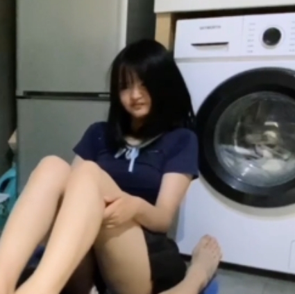 学生妹小柔清纯反差鞋交5部3.12G推特资源