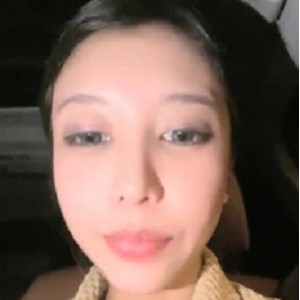 抖音小鹿车阵互动视频1V410MB纯欲风