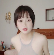 推特同学的妹妹互动椅系列1V565mb优质身材