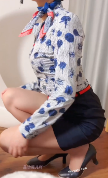 幼薇儿空姐服装互动合集70V13.5G黑丝盛宴