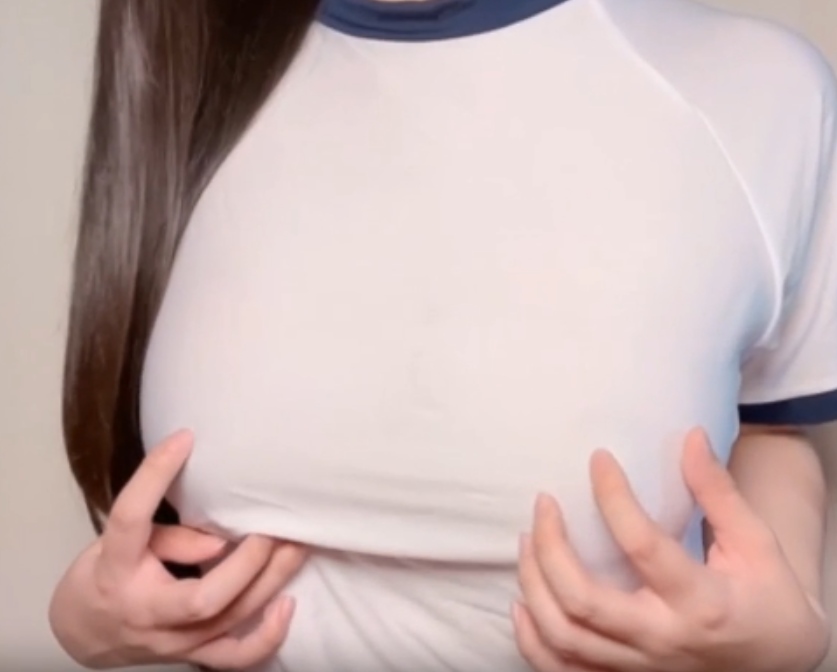 推特有尺度蒂娜乳霸合集15V3.3G新展示