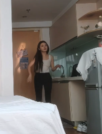 探花辟帝边缘约会私藏12部18.3G迷人社死