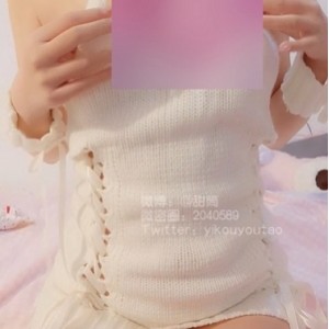 萌白酱魅惑白毛衣1V624MB推特精选