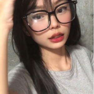 ate.peyt4推特私房27V1.29GB呐喊合集