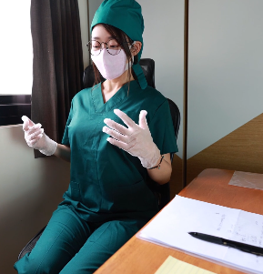 OF健身教练Ellie台湾高校剧情私拍1V662M太顶了