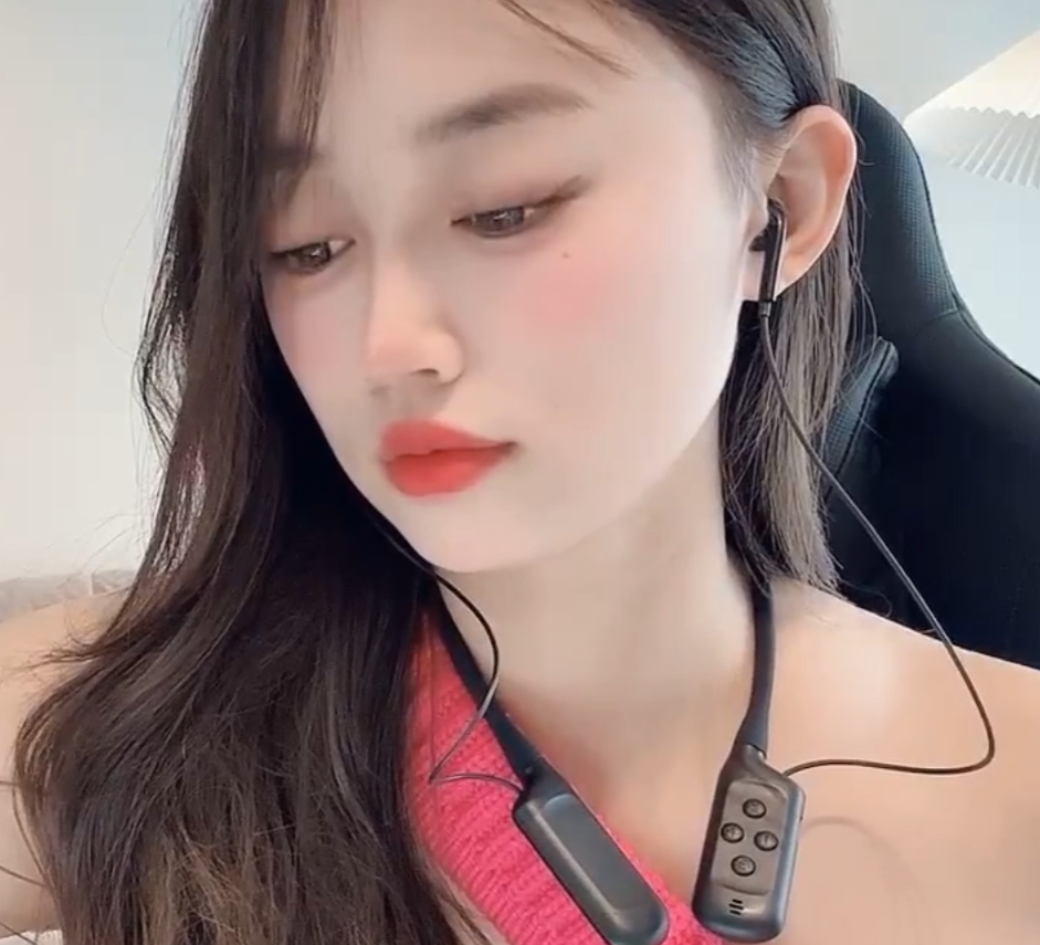 超对味Anan_babe5V4Gstripchat主播作品