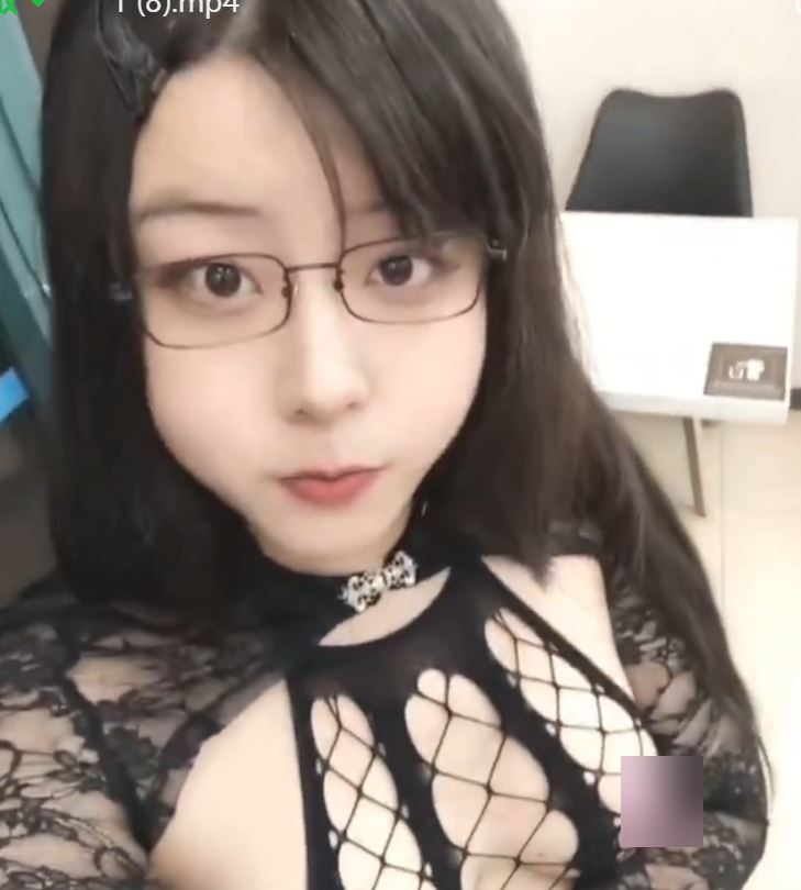 推特艾萝跨性别Coser视频合集13部866M人气款