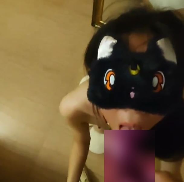 1.09GB推特小水Ngcox7单男互动26V新晋太懵