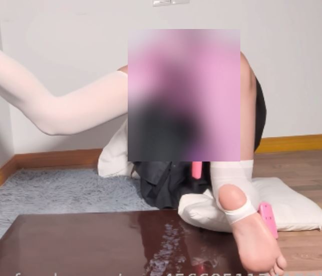 OnlyFans阿福福福福魅惑伪娘劲舞合集7部0.8G太辣了