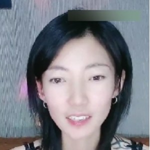 OnlyFans短发甜妹吊带黑丝诱惑1V577M撩人至极