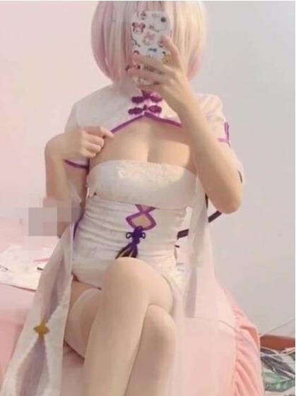 某推夏花二次元少女私拍合集62部2G粉嫩太顶
